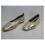 NIB Naturalizer Dark Gold Carla Shoes Size 9