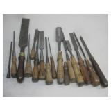 Lot of 15 Chisels