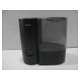 Pelonis 1.2 Gallon Mist Humidifier Powers On