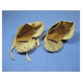 Vtg Native American Baby Or Doll Moccasins