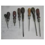 Lot of 8 Ratcheting Screw Drivers