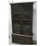 Vtg 2-Door Wooden Curio Cabinet W/Key See Info