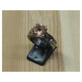 Vtg Ornate Peach Solitaire Ring Mired Metal