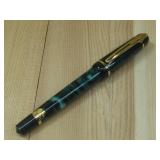 Waterman Phileas Green Marble Desk Pen - Writes