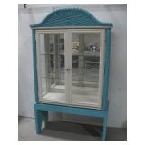 Vtg Painted Wicker Illuminated Display Case See