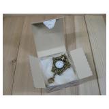 Vtg Czechoslovakia Cuckoo Clock Brooch See Info