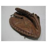 Vtg Spalding Trapper Model Baseball Glove See Info