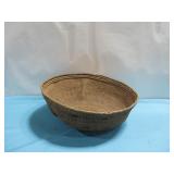 Vtg Woven Tribal Style Basket