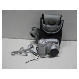Nikon E4300 Camera & Case See Info