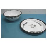 Marble Canyon Fiesta Enamelware 10.5' Serving See