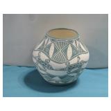 K.Aragon Signed Acoma,NM Pottery 4.75' Tall