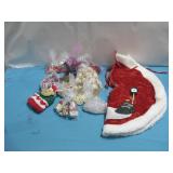 Assorted Christmas Decor, Ornaments & More See