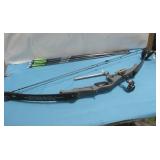 Pearson Bow & (6) Arrows See Info