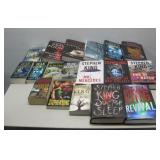18 Assorted Dean Koontz & Stephen King Novels