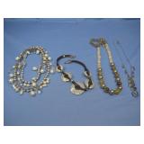 4 necklaces White House Black Market, See Info