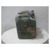 Three Vtg Military-Style 20L Steel Jerry Cans See