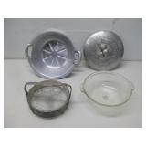 Vtg Hammered Everlast Metal Pyrex Casserole See