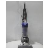 Dyson Vacuum Powers On See Info