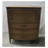 Vtg 5-Drawer Dresser 38' x 13.5' x 48.25' See Info