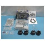 NIP Monster Jam Grave Digger 1:25 Model Kit