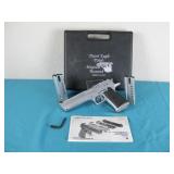 Magnum Research Desert Eagle in .44 Magnum
