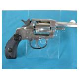 H&R Double Action .32 S&W CTG Revolver