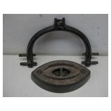 Vtg Cast Iron Sad Iron Base W/ Handle See Info