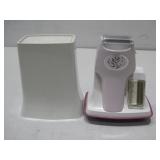 Vtg Womens Electric Shaver W/ Charger See Info