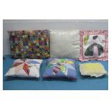 (6) Vtg Decorative Pillows See Info