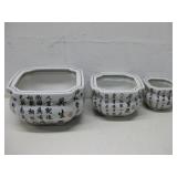 Three Vtg Ceramic Nesting Pots Largest 7' x 5'