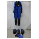 Harvey's Wet Suit W/ Four Pairs Of Swim Fins See