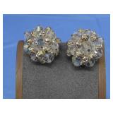 Vtg. Vendome Aurora Borealis Class Cluster Clip