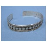 S.S. Geometric Circle Cuff Bracelet 15.63g