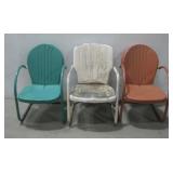 Three Vtg Metal Outdoor Chairs 21' x 21' x 31 ' Se
