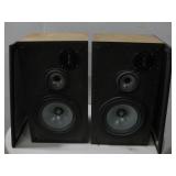 Two Infinity Speakers RSb Untested 14' x 11' x 25'