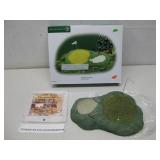 HTG Village Putting Green Village Accessory