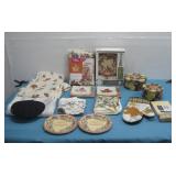 Assorted Fall Decor, Oak Leaf Table Cloth See Info