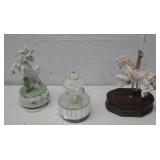 Carousel Horse Musical Figures, Powers On
