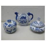 Vtg Chinese Porcelain Teapot & Trinket Boxes