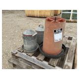 Chicken Feeder And Waterers