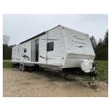 2011 Catalina Coachman Camper Trailer