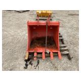 30' Tooth Bucket Attachment