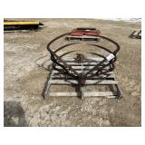 Clam Hay Fork And Chain