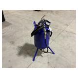 Sandblaster With Gun