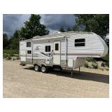 2006 Puma 5th Wheel 25' Travel Trailer