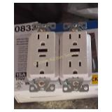 5 CT RECEPTACLES