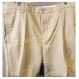 MEN'S 38 KHAKI SHORTS