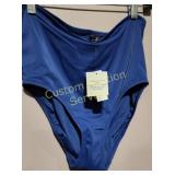 WOMEN'S MEDIUM SWIMWEAR