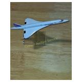 DYE CAST AIR PLAINE MODEL