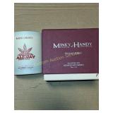MINKY MANNER OF HANDY HAPPINESSSCENTED SOY CANDLE